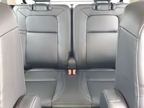 Used 2024 Lincoln Aviator Reserve w/ Equipment Group 201A AWD/4WD image 20