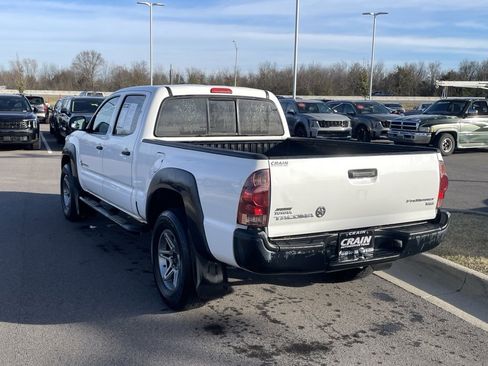 Used 2014 Toyota Tacoma PreRunner image 5