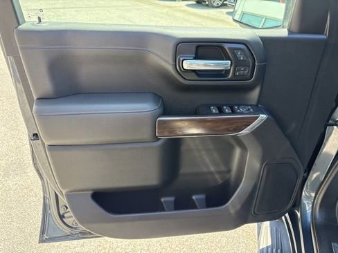 Used 2019 GMC Sierra 1500 SLT w/ SLT Premium Package AWD/4WD image 33