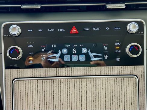 New 2026 Genesis GV80 3.5T Prestige image 14