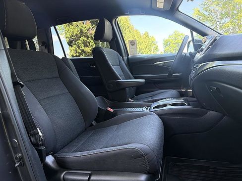 Used 2019 Honda Passport Sport image 19
