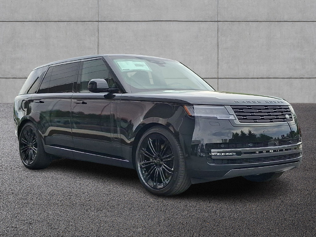 New 2026 Land Rover Range Rover Long Wheelbase SE AWD/4WD image 2