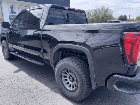 Used 2021 GMC Sierra 1500 AT4 w/ AT4 Premium Package AWD/4WD image 3