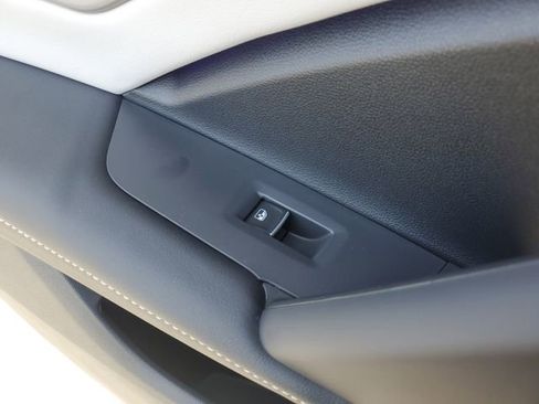 New 2026 Volkswagen Tiguan SEL R-Line image 14