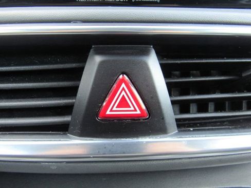 Used 2022 Hyundai Santa Fe Limited image 48