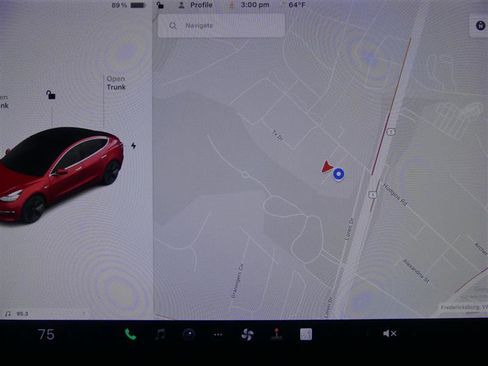 Used 2019 Tesla Model 3 Standard Range Plus image 9