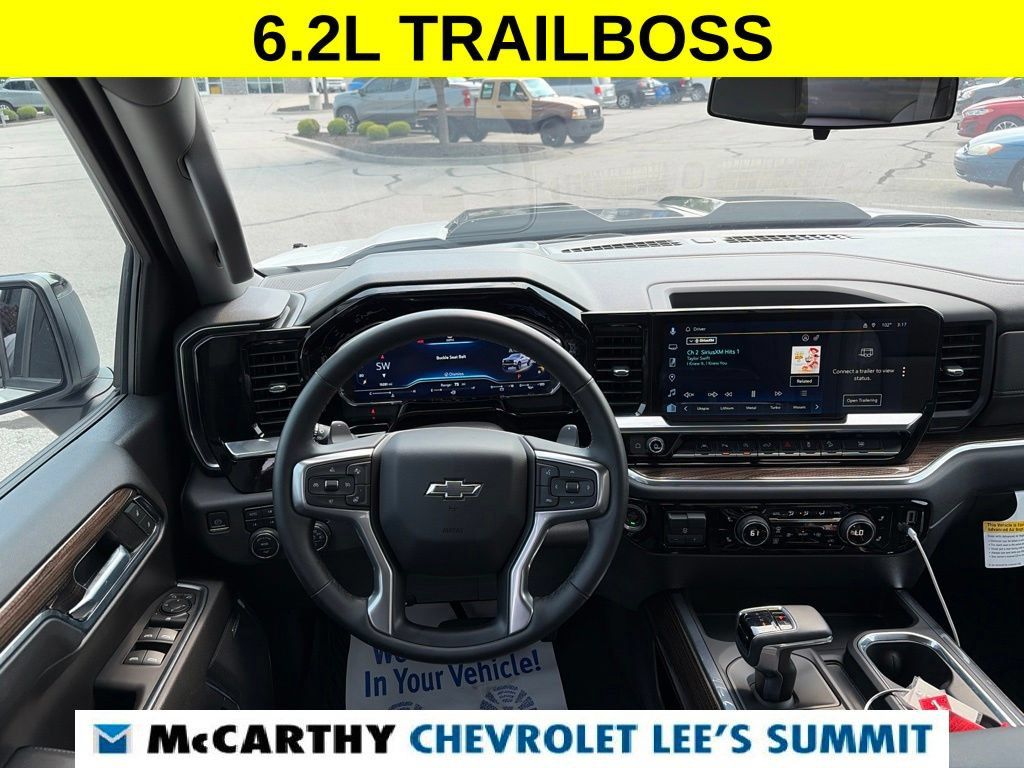 Used 2023 Chevrolet Silverado 1500 LT Trail Boss w/ Convenience Package II AWD/4WD image 45