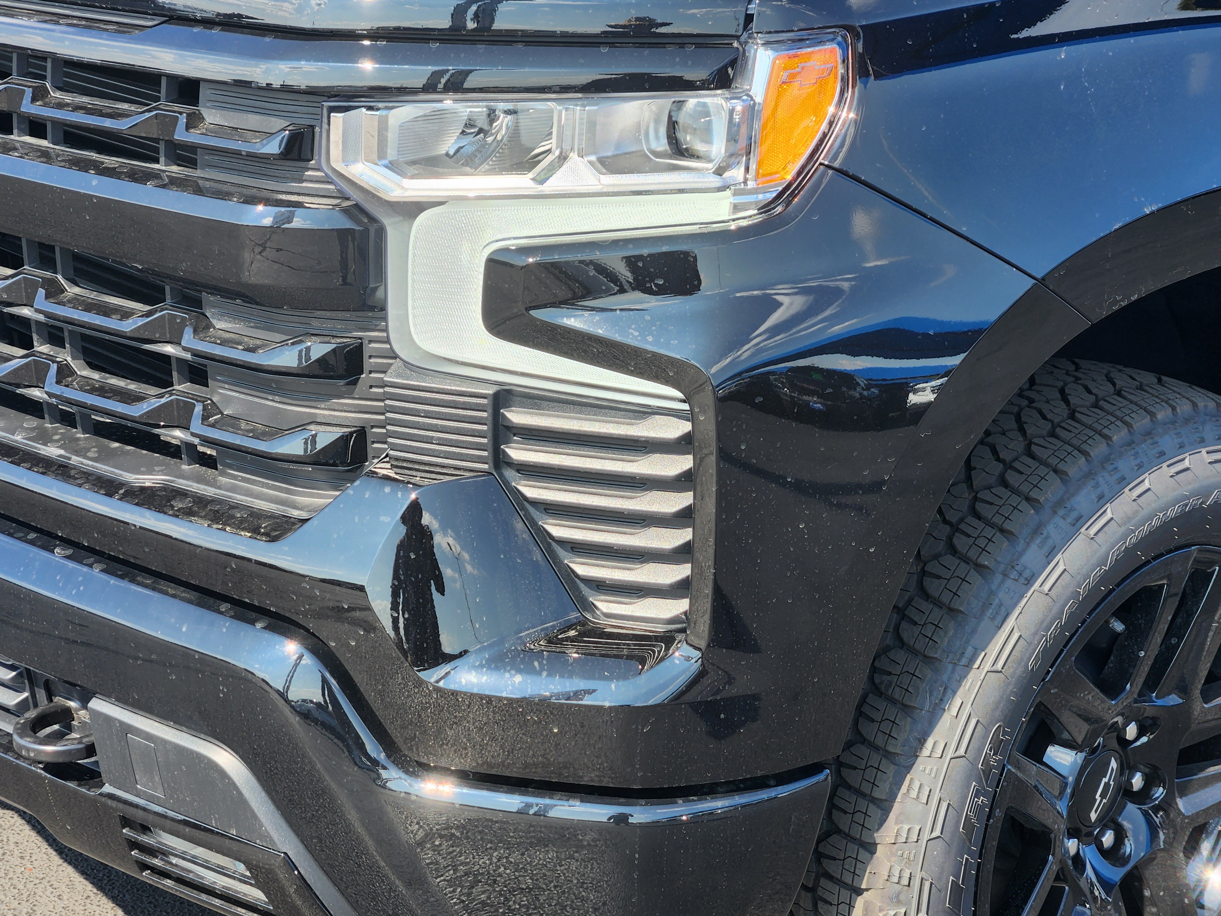 New 2026 Chevrolet Silverado 1500 RST w/ Z71 Off-Road Package AWD/4WD image 6