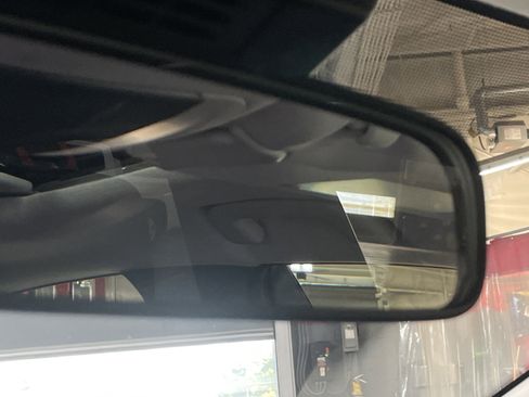 Used 2023 Toyota Corolla LE w/ LE Premium Package image 27