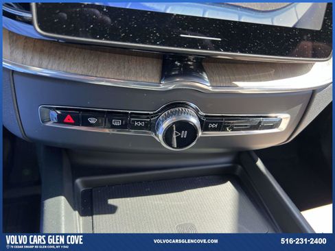 Used 2026 Volvo XC60 B5 Plus w/ Protection Package Premier image 28