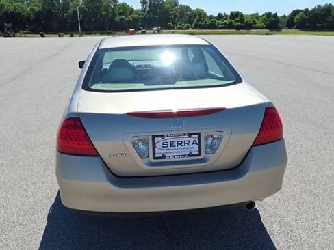 Used 2006 Honda Accord LX image 8