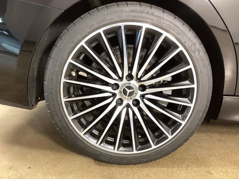 Used 2024 Mercedes-Benz C 300 Sedan w/ AMG Line w/ Night Package image 38