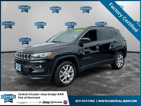 Certified 2023 Jeep Compass Latitude AWD/4WD image 1
