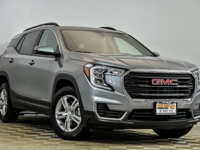 Used 2024 GMC Terrain SLE w/ Driver Convenience Package