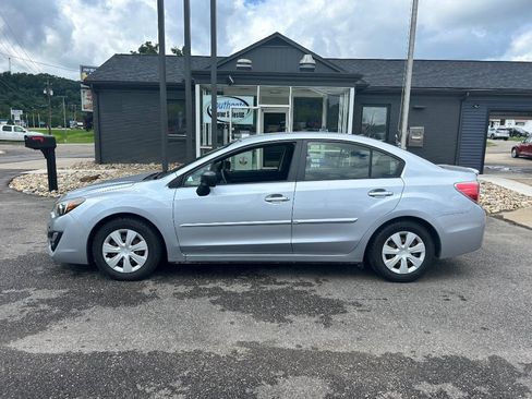 Used 2016 Subaru Impreza 2.0i AWD/4WD image 5