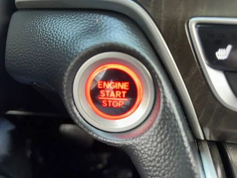 Used 2018 Honda Accord EX-L image 42