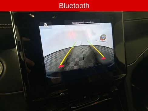 Used 2023 Jeep Grand Cherokee L Laredo image 6