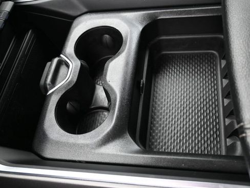 Used 2025 RAM 1500 Big Horn image 18