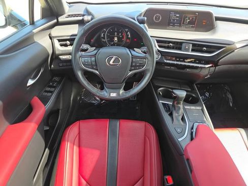 Used 2022 Lexus UX 200 F Sport w/ Accessory Package (Z2) FWD image 21