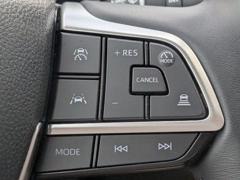 Certified 2026 Toyota Grand Highlander AWD Hybrid image 15