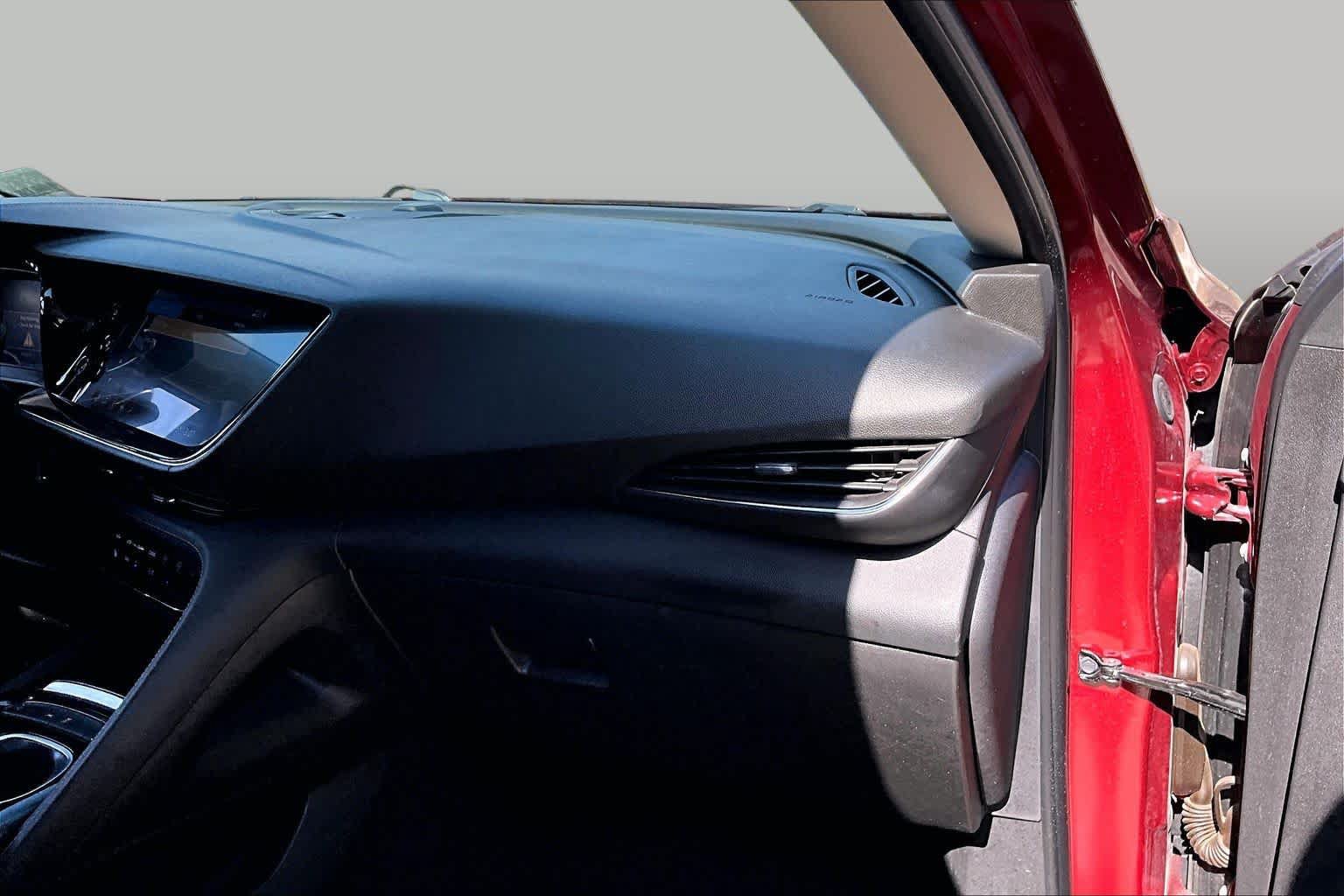 Used 2021 Buick Envision Preferred FWD image 18