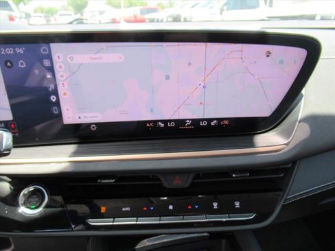 Certified 2025 Buick Envision Sport Touring AWD/4WD image 17