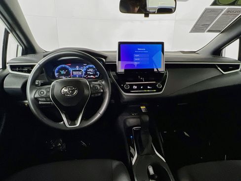 Used 2026 Toyota Corolla SE w/ SE Package FWD image 30