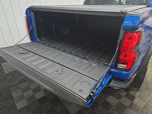 Used 2024 Chevrolet Colorado ZR2 AWD/4WD image 13