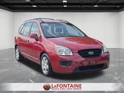 Used 2008 Kia Rondo LX FWD image 2