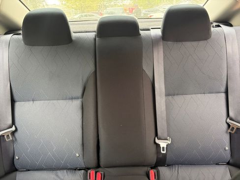 Used 2025 Nissan Versa SV image 34