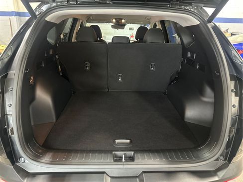 Certified 2023 Hyundai Tucson SEL AWD/4WD image 12