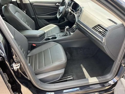 Used 2024 Volkswagen Jetta SE FWD image 21