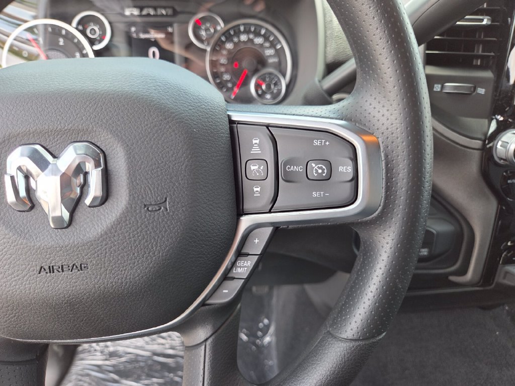New 2026 RAM 3500 Tradesman AWD/4WD image 34