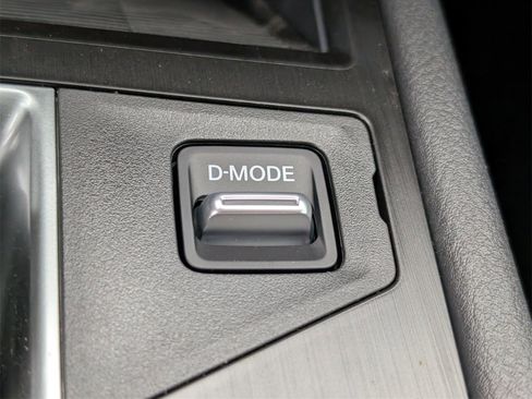 New 2026 Nissan Kicks SV image 17