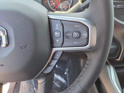 New 2026 RAM 2500 Big Horn AWD/4WD image 19