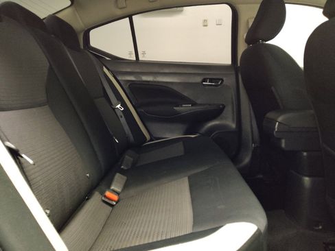 Used 2021 Nissan Versa SV image 19