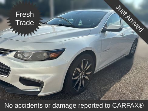 Used 2017 Chevrolet Malibu LT w/ True North Edition FWD image 1
