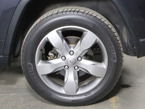Used 2012 Jeep Grand Cherokee Overland AWD/4WD image 37