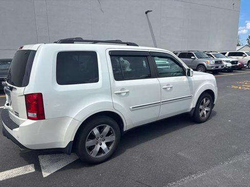 Used 2014 Honda Pilot Touring image 3