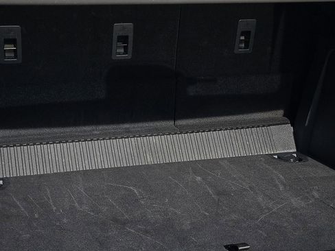 Used 2025 Ford Bronco Outer Banks image 8