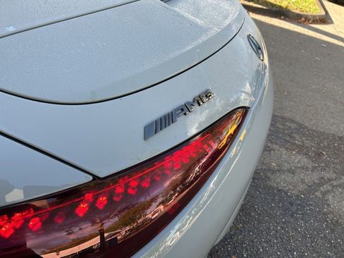 Used 2022 Mercedes-Benz SL 63 AMG 4MATIC image 25