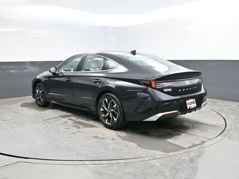 Used 2025 Hyundai Sonata SEL FWD image 6