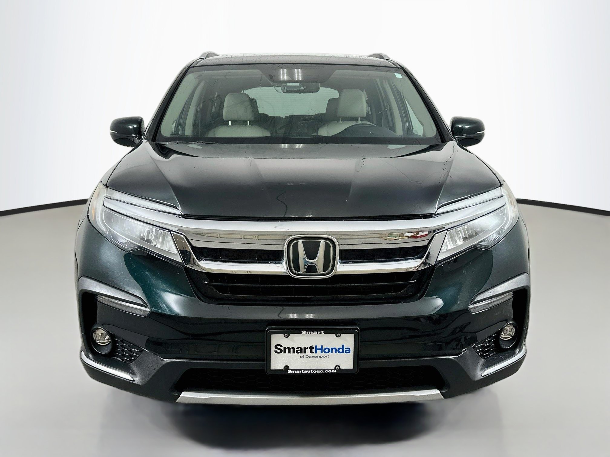Used 2019 Honda Pilot Touring image 2