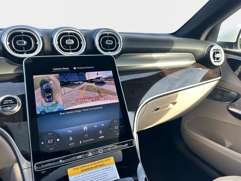 New 2026 Mercedes-Benz GLC 300 image 27