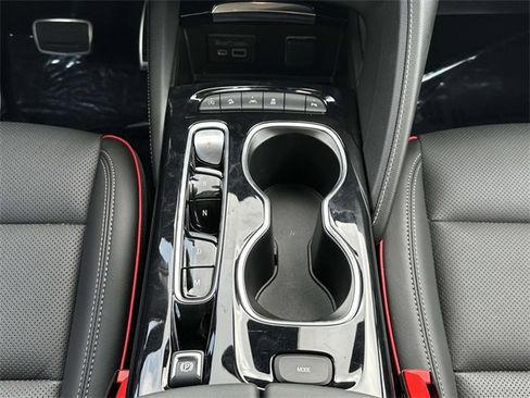 Used 2023 Buick Envision Essence w/ Technology Package I image 20