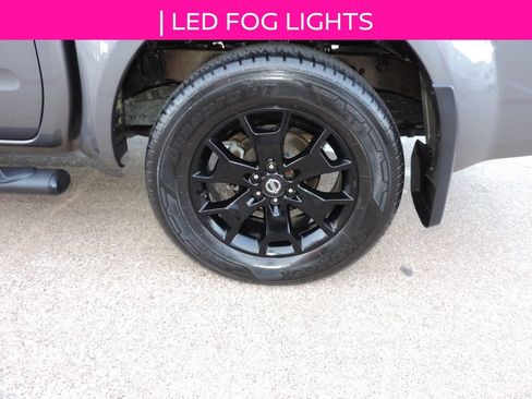 Used 2020 Nissan Frontier SV w/ Midnight Edition Floor Mats RWD image 14
