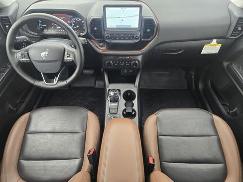 Certified 2024 Ford Bronco Sport Badlands w/ Premium Package image 28