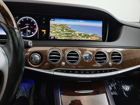 Used 2015 Mercedes-Benz S 550 4MATIC Sedan image 21