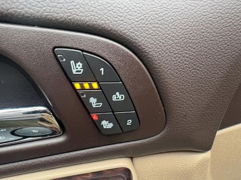 Used 2013 GMC Yukon Denali image 25