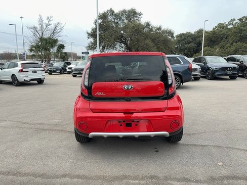 Used 2017 Kia Soul + w/ Audio Package image 5
